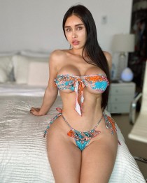 joselyncano escort available in Kuwait City