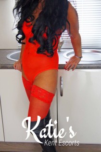 Sindy escort available in Kent