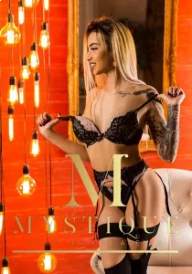 Lilly escort available in London