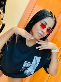 Escort Nayan 447570457574 with black hair