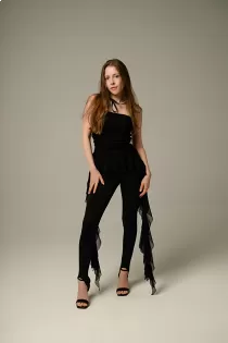 Escort Emily 15794730263 with brunette hair