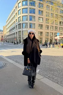 Priscilla 447342925375 naughty girl