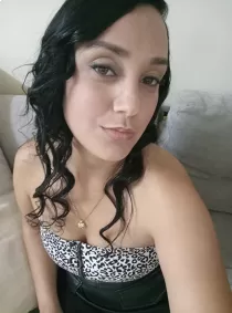 Adelora 15794730263