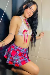 Roxy 15794730263 1300 AED per hour