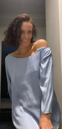 Bonnie B 30 years old girl