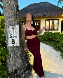 Escort Adele Love with black hair