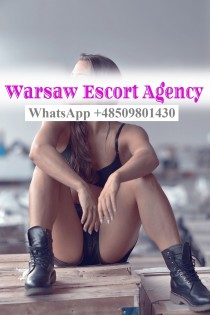 Natalie Escort Warsaw B bust size Natural