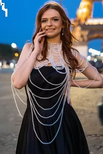 Eremea D bust size Natural