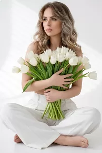 Bella 19 years old girl