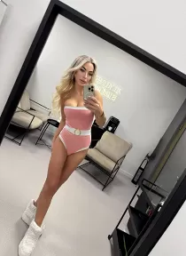 Latvian escort laume