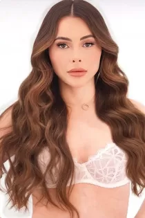 Escort Jaykara with brunette hair