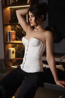 Roxanne C bust size Natural