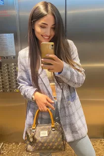 Solomia C bust size Natural