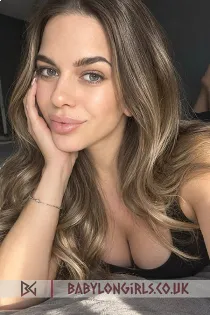 Czech escort Alesia