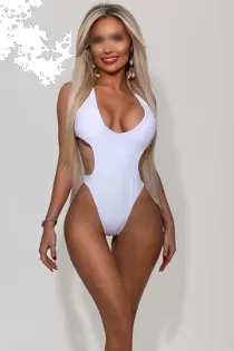 Holly 750 GBP per hour