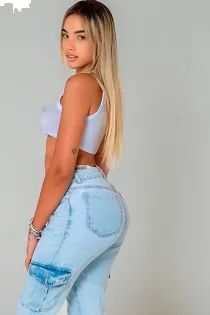 Escort Isinya with blonde hair