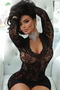 Jenni D bust size Silicone