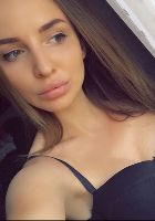 Vivien-Lady has B bust, and ready to have fun in France