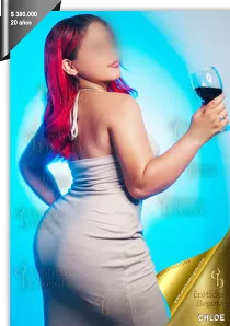 CHLOE EROTICAS do bust size Natural