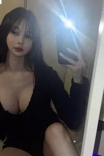 Hillary escort available in Kuala Lumpur