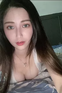 Chinese escort Ding Dang