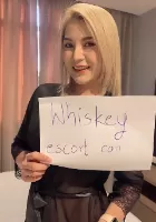 Stunning Thai escort