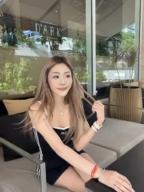 163 height Vida escort bkk