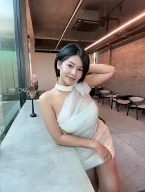 Lydia Busty 22 years old girl