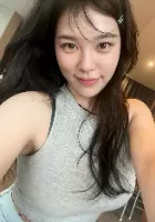 Korean independent escort Akemi