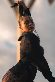 Allison 34683334399 B bust size Natural