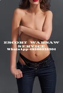 Escort Vera Escort Warsaw with black hair