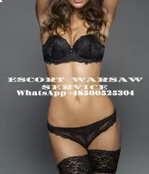 Escort Eliza Escort Warsaw with brown hair