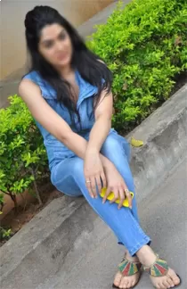 Vidya Sharma escort available in Chennai