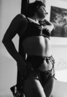 Escortss very fit indeed, Mimi-Escortss