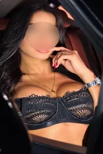 Aida Escortss D bust size Silicone