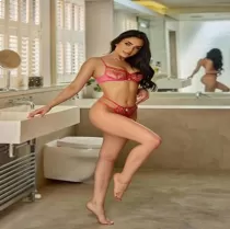 Romanian escort Storm Escortss