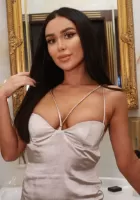 New beauty listed on cheap gallery