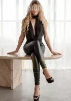 German new escort Chrissy