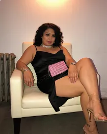 Noreen D bust size Natural