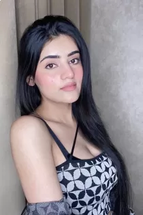 Maha B bust size Natural