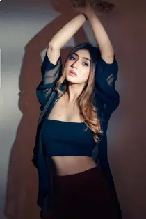 Tabiyakhan 24 years old girl