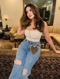 Call Girls Delhi escort available in Delhi