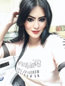 PERSIAN ESCORTS IN DUBAI 23 years old girl