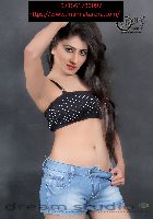 Alisha 23 years old Indian girl from United Arab Emirates